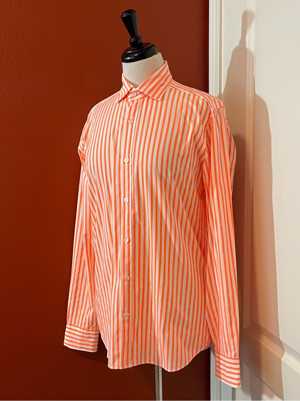 Bagutta Men’s The Shirt Slim Fit Cotton Striped Curved Cutaway Dandy Dress Shirt